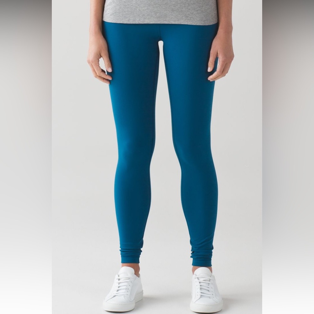 Lululemon Wunder Under 25”
